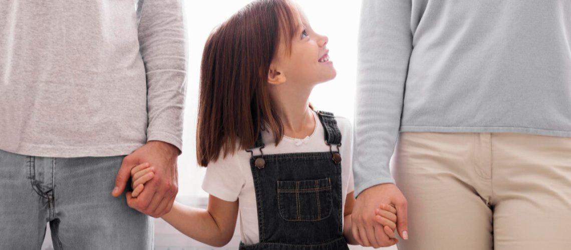 צעד אחר צעד: איך לספר לילדים שאתם נפרדים?